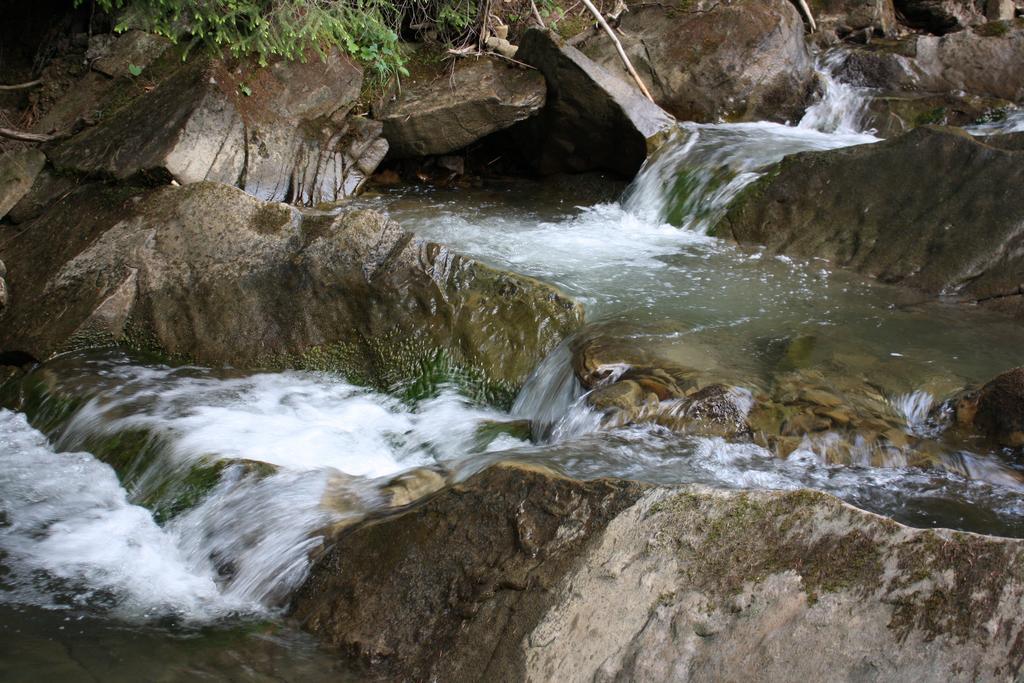 Koliba U Kuba A Rekreacne Domy Hrustin Exterior foto